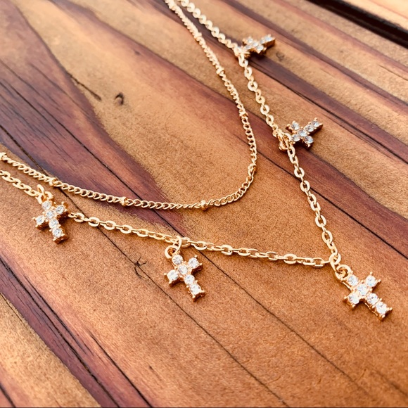 Crystal Cross ♡ Layered Choker GIFT - Picture 8 of 9
